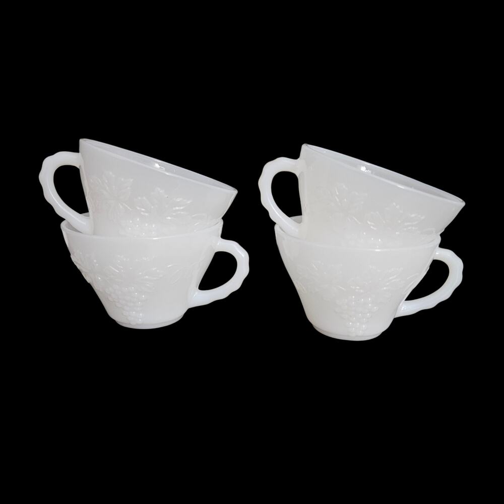Anchor Hocking Milk Glass Grape Cups Set 4 White Vintage Teacups